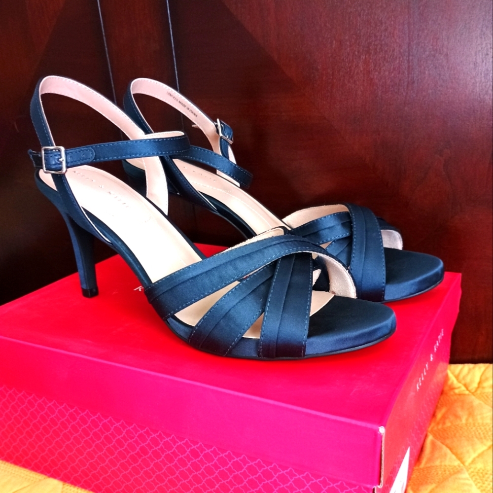 Kelly & Katie Satin Pumps NWT